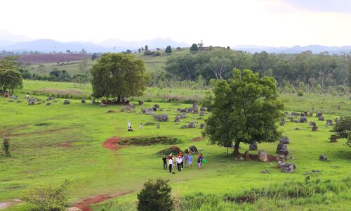 Xieng Khouang Group Tourists